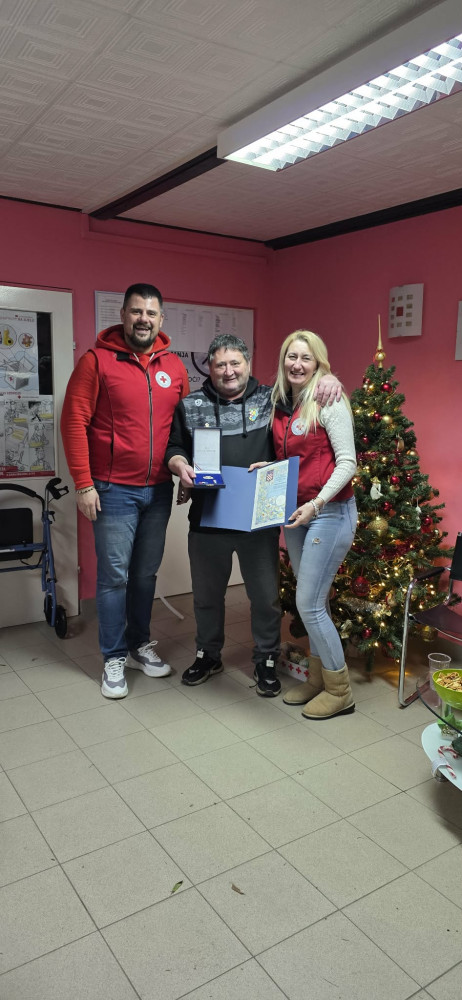 Slika 39c8e76b-1b74-438a-8ee2-ec458c2dd5f4.jpg 1